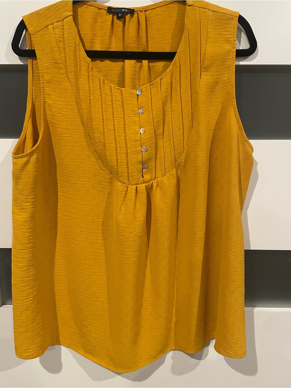 Papermoon Sleeveless Tunic in Yellow Size 2X Like New
